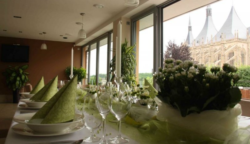 BARBORA Restaurant & Penzion Kutná Hora